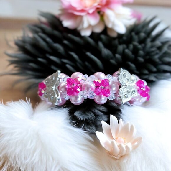 Baby Pink Faux Pearl Fuchsia Bead and Silver Butterfly Beaded Bracelet - Picture 5 of 11